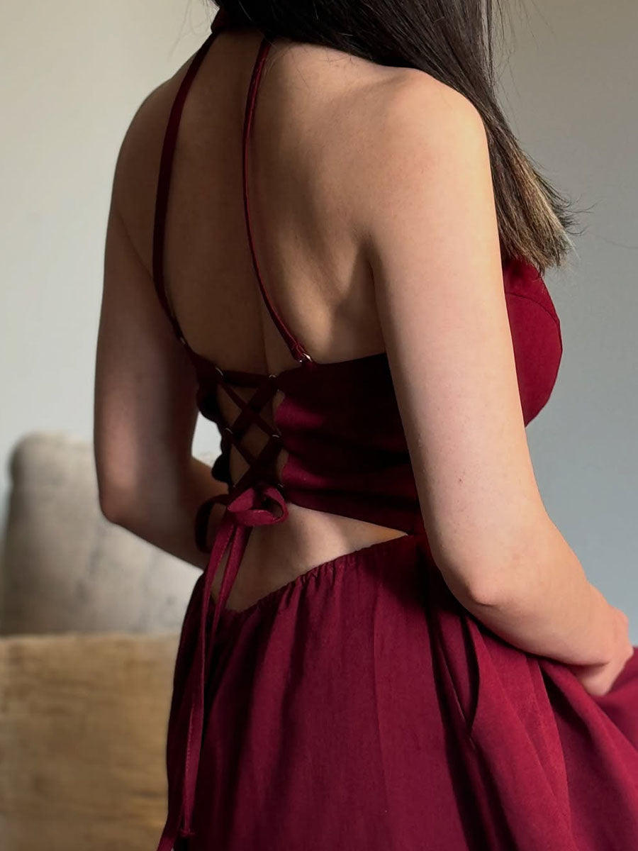 Elegant red sleeveless backless dress