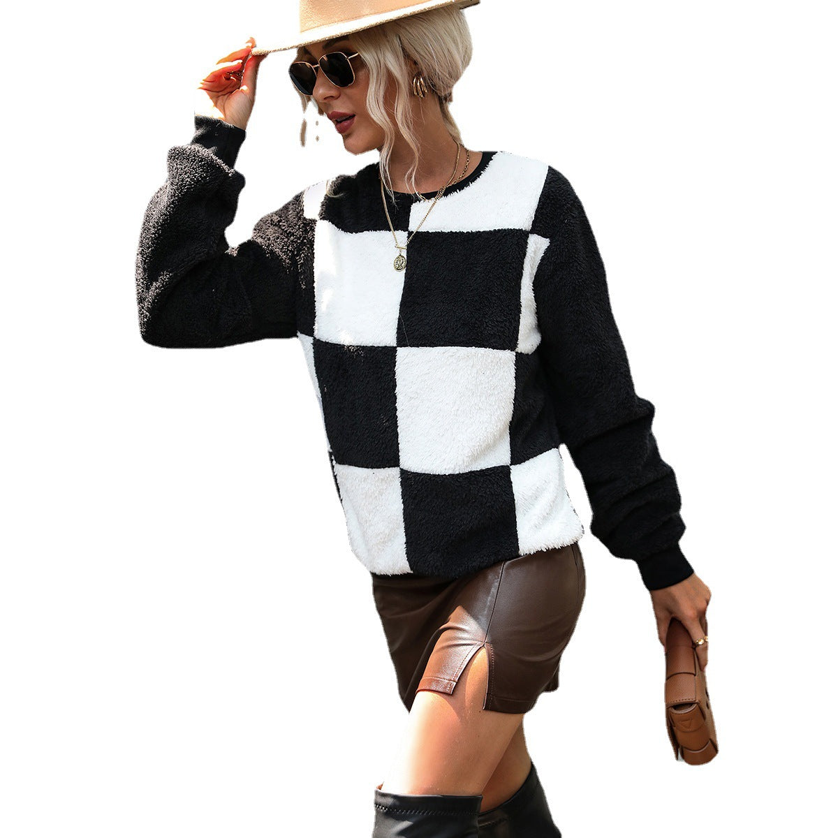 Women's long-sleeved round neck black and white color-contrast check casual plush pullover sweater