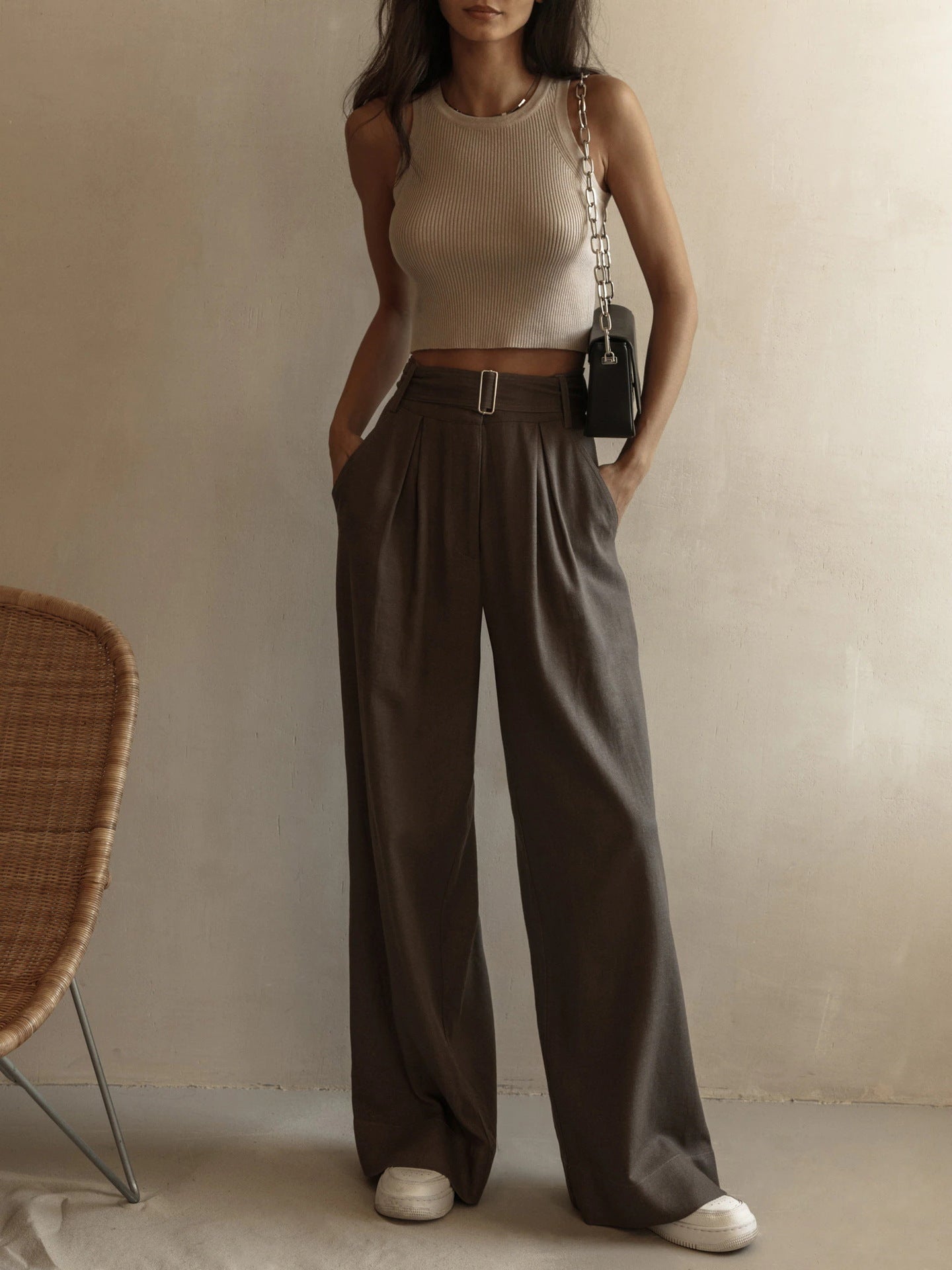 Knitted vest women's solid color slim thread inner wear blouse short y2g vest