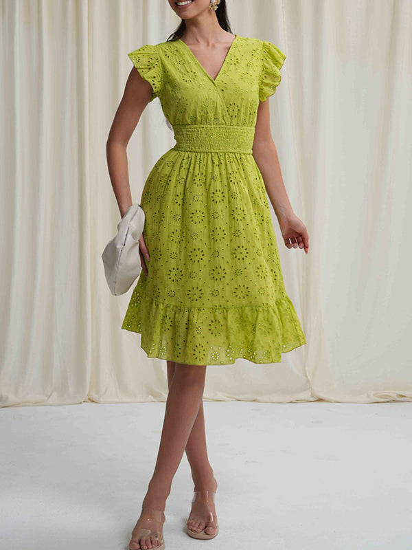 A-Line Loose Elasticity Hollow Pleated Solid Color V-Neck Mini Dresses