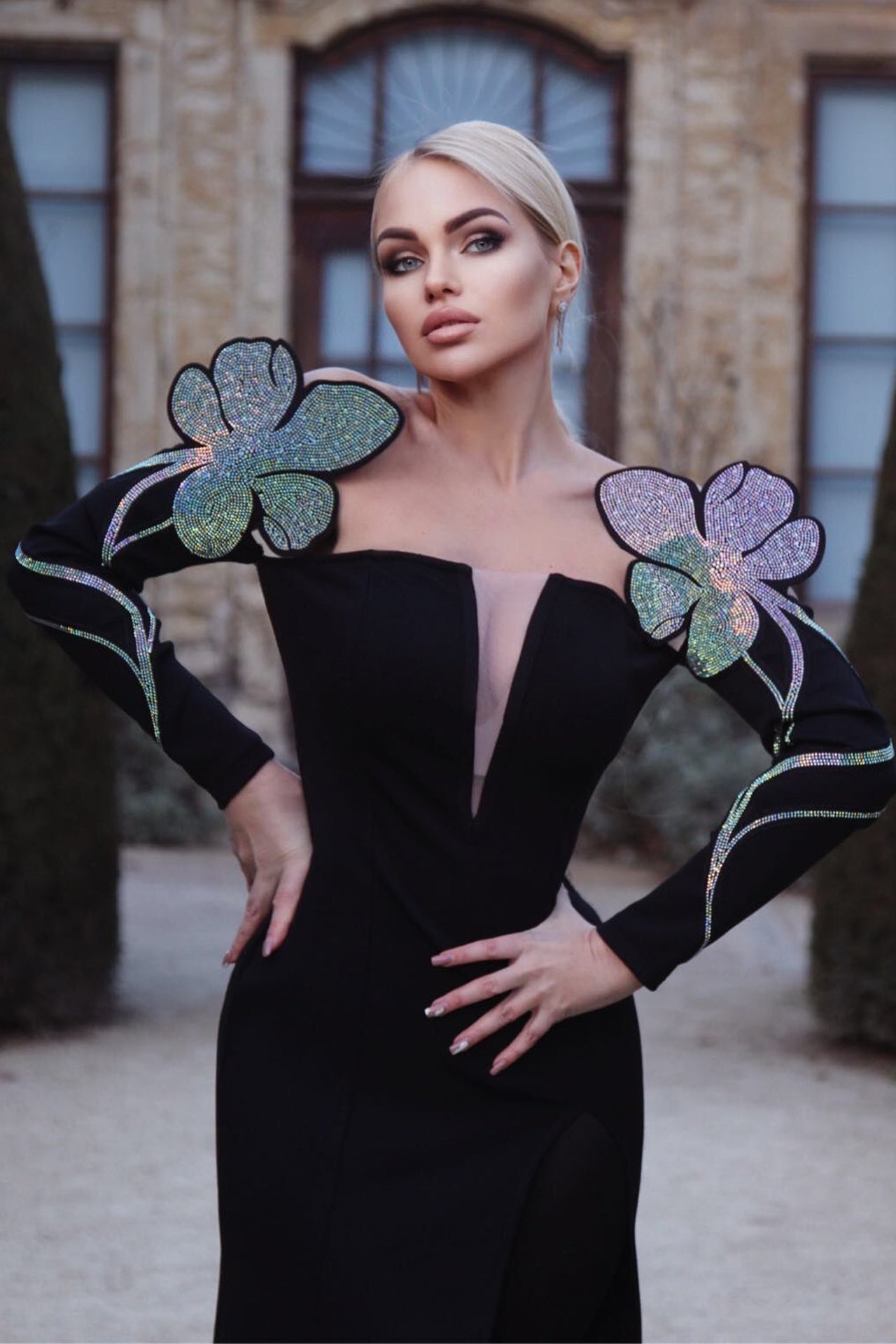 Rafaela V-Neck Split Maxi Dress