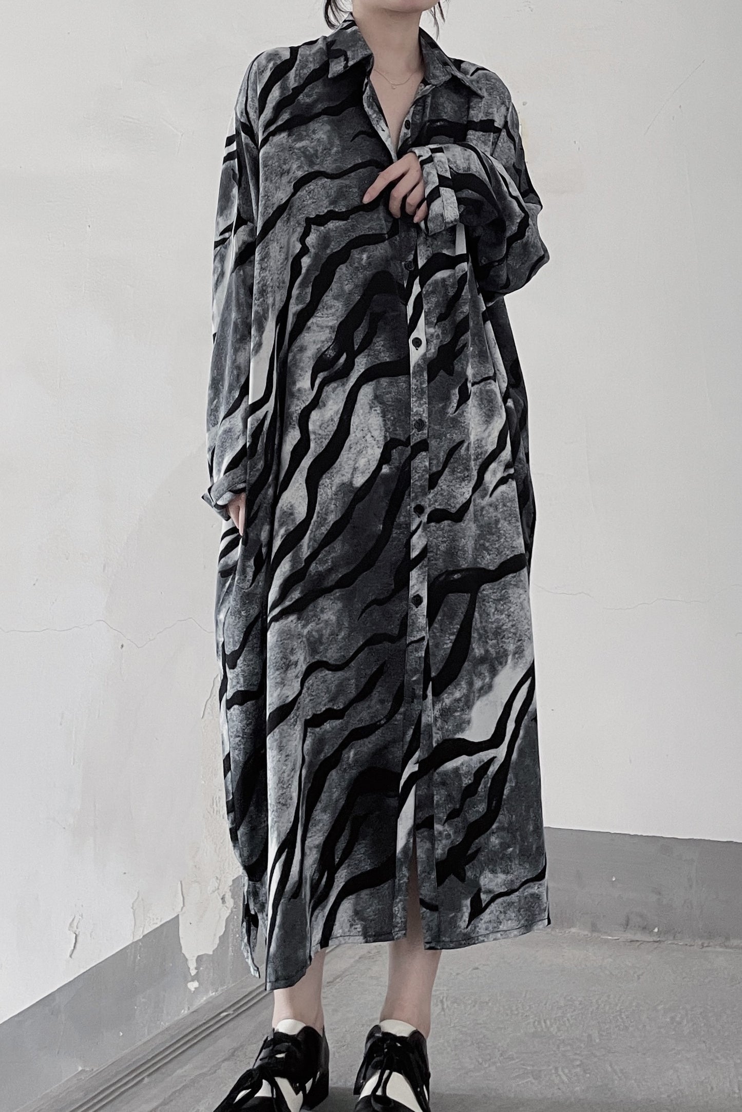 Vintage Tiger Stripe Dyed Long Sleeve Midi Dress