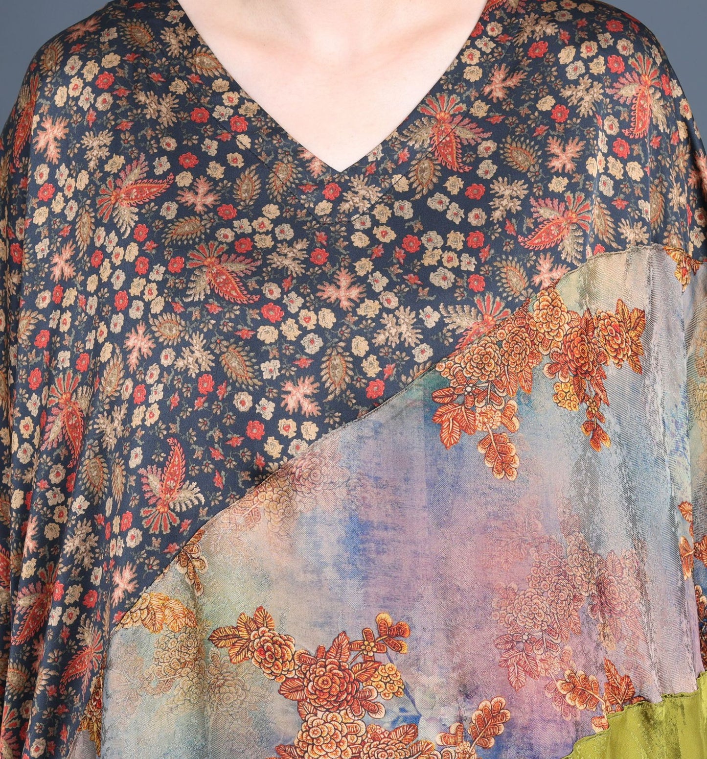 Vintage Jacquard Splicing Bat Sleeve V-Neck Maxi Dress