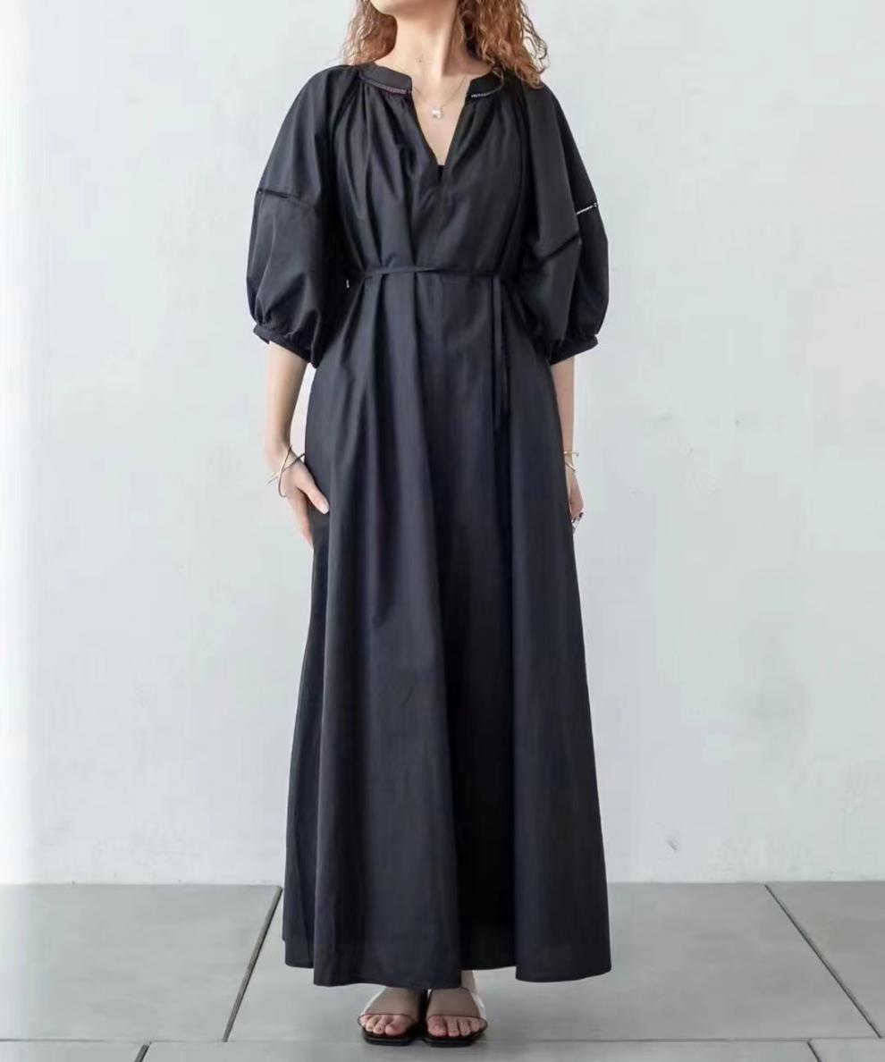Loose Solid Color Lantern Sleeve Maxi Dress