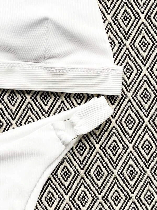 Solid Color Split High Waist Bikini Swimsuit