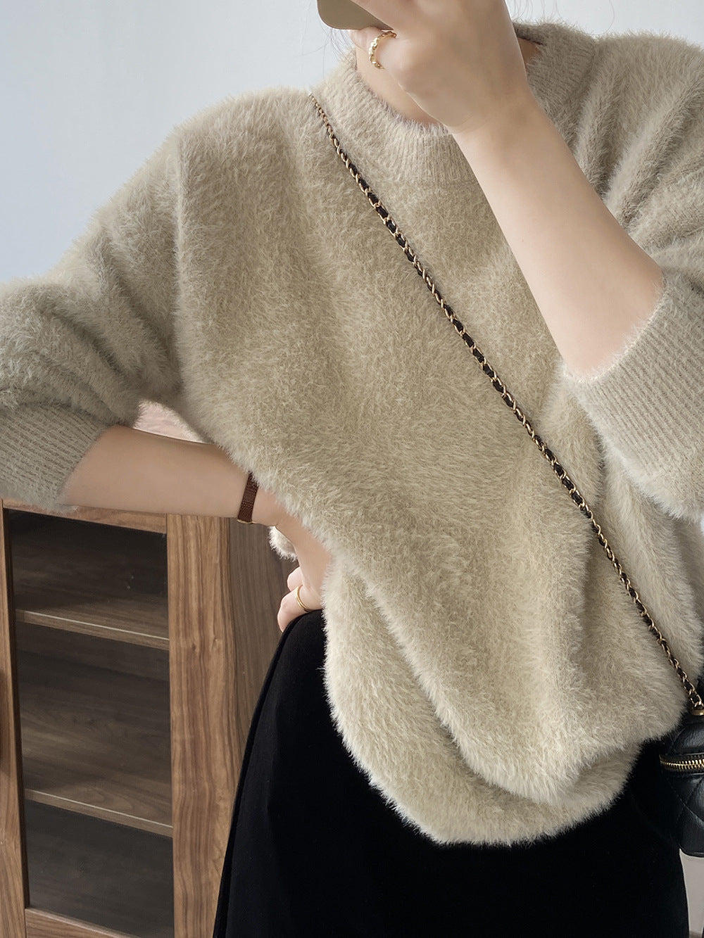 Simple Solid Color Velvet Long Sleeve Sweater