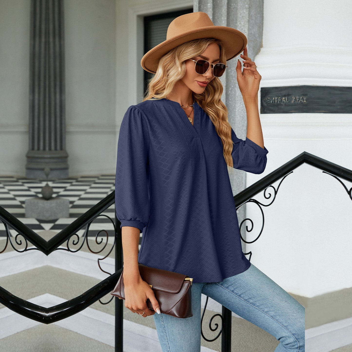 Autumn and Winter new solid color and V-neck jacquard 3/4 sleeve loose-fitting T-shirt top women