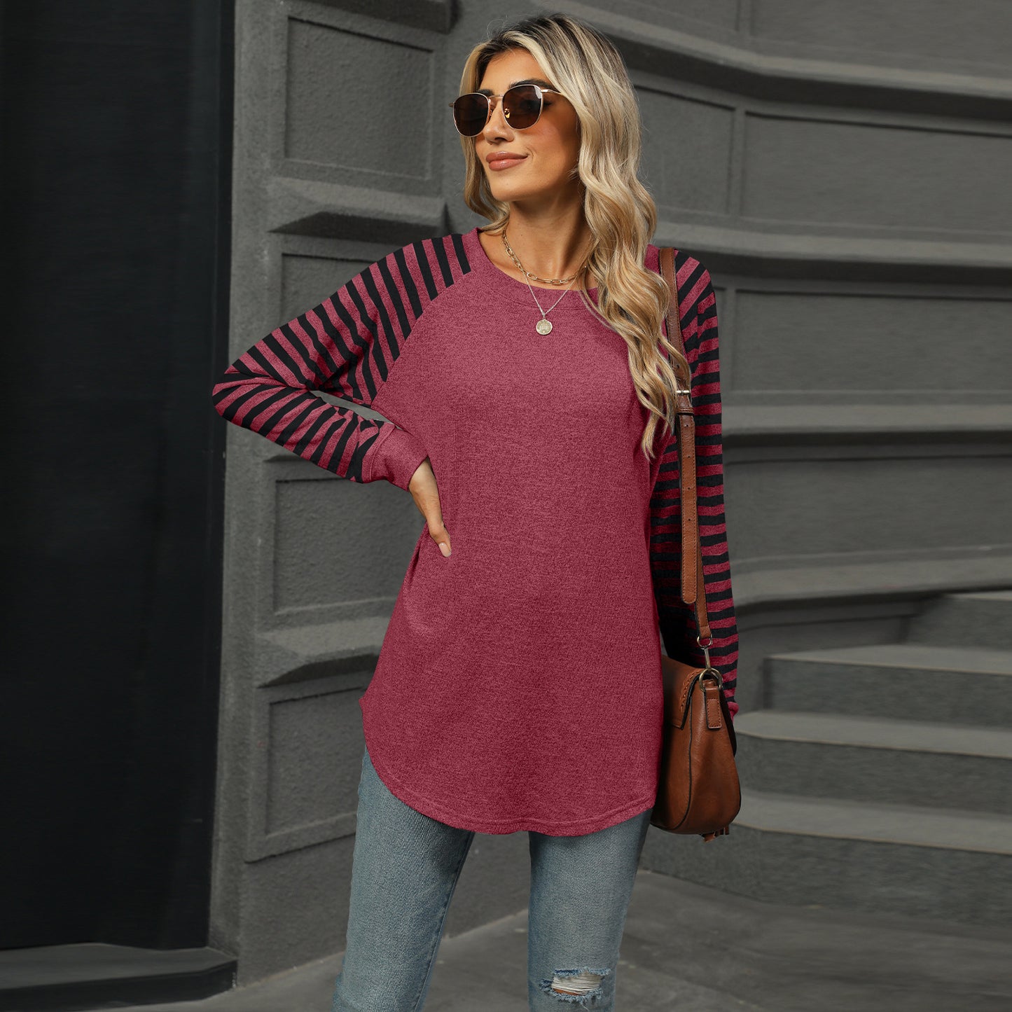 New contrast color striped patchwork round neck long-sleeved T-shirt dovetail top for women