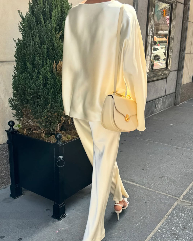 Fashionable Round Neck Top & Pants Two-Piece Set