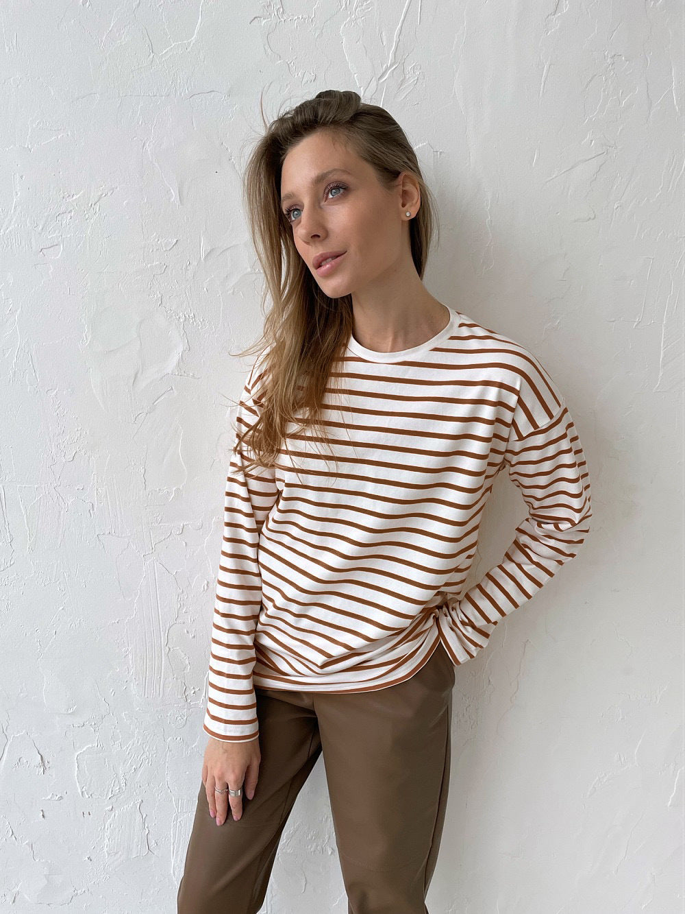 Long-sleeved striped T-shirt casual round neck cotton striped loose top