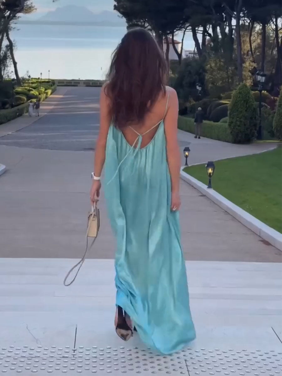 Beach vacation backless suspender dress