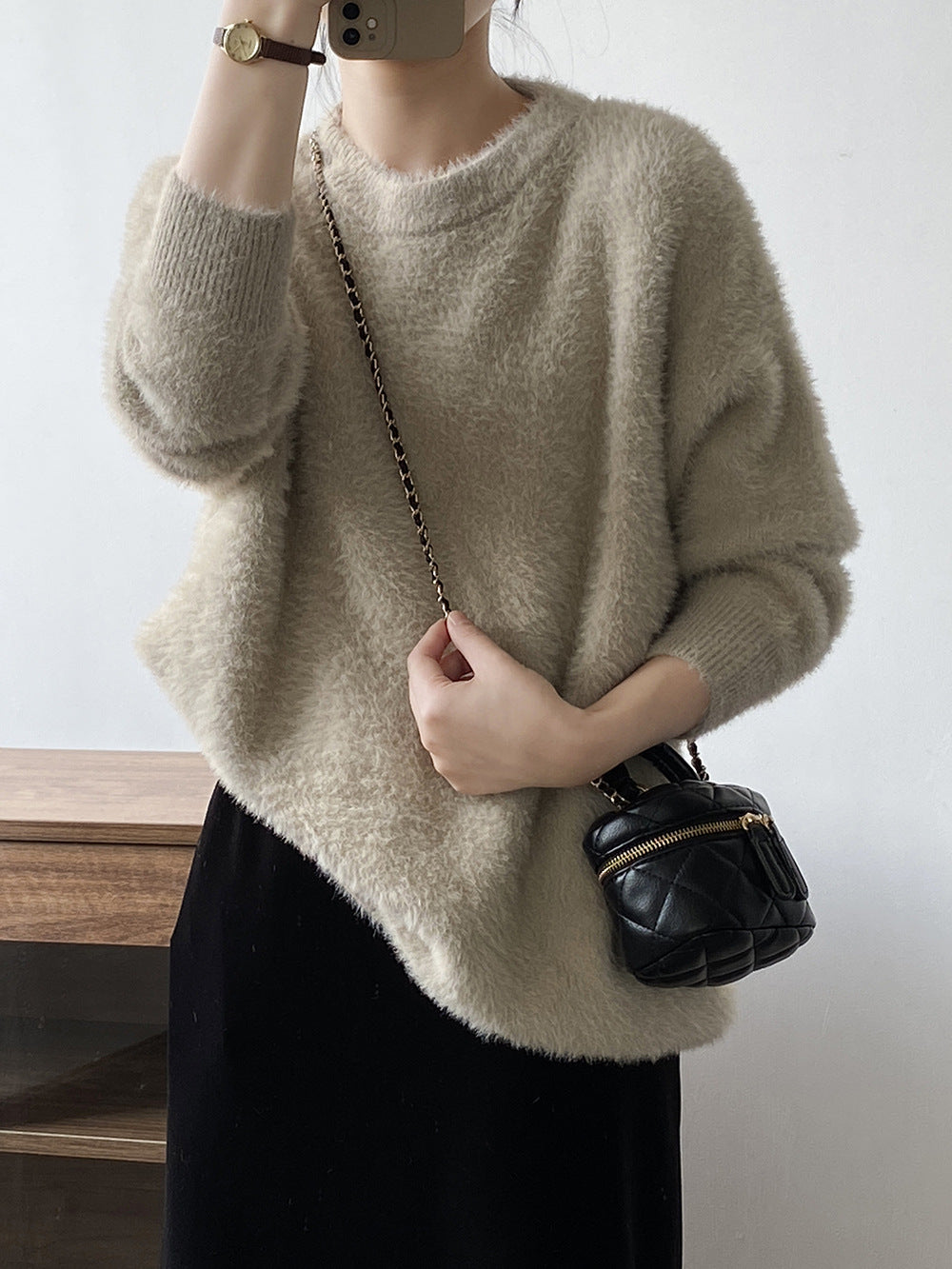 Simple Solid Color Velvet Long Sleeve Sweater