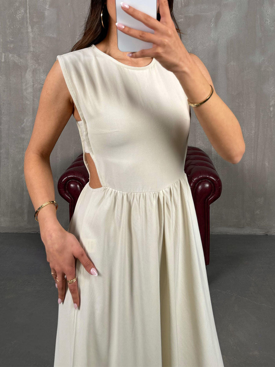 Sleeveless casual dress