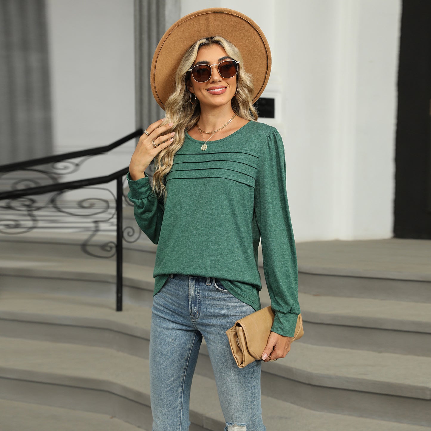 Women's autumn and winter solid color U-neck pleated long-sleeved T-shirt top