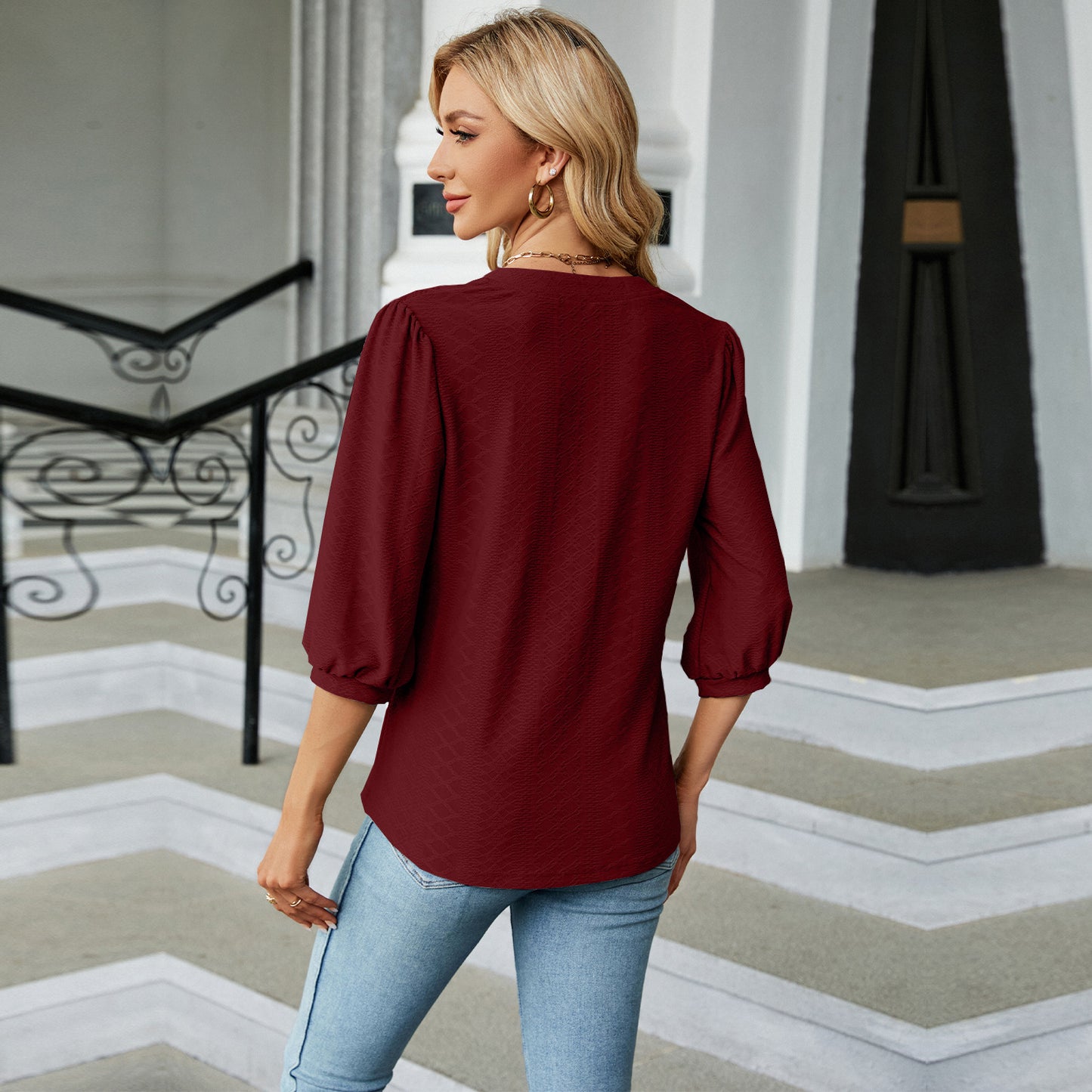 Autumn and Winter new solid color and V-neck jacquard 3/4 sleeve loose-fitting T-shirt top women