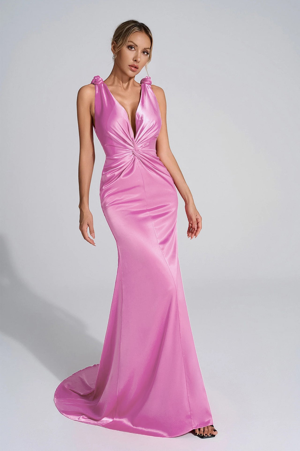 Elysia Sleeveless Maxi Dress