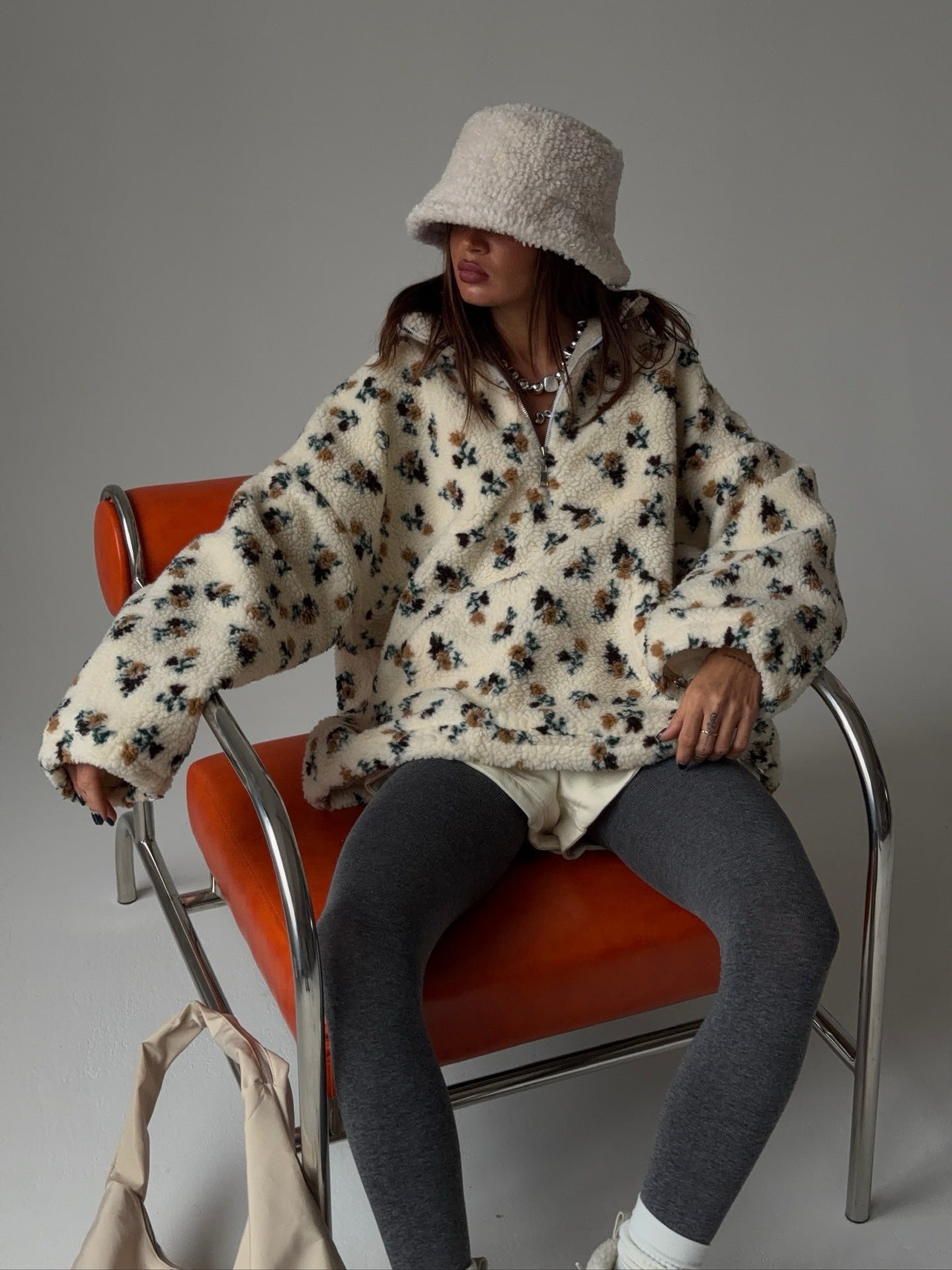 Polar fleece flower hoodie, European and American 2025 autumn and winter new fashion hoodie, warm woolen hoodie, women's sweater