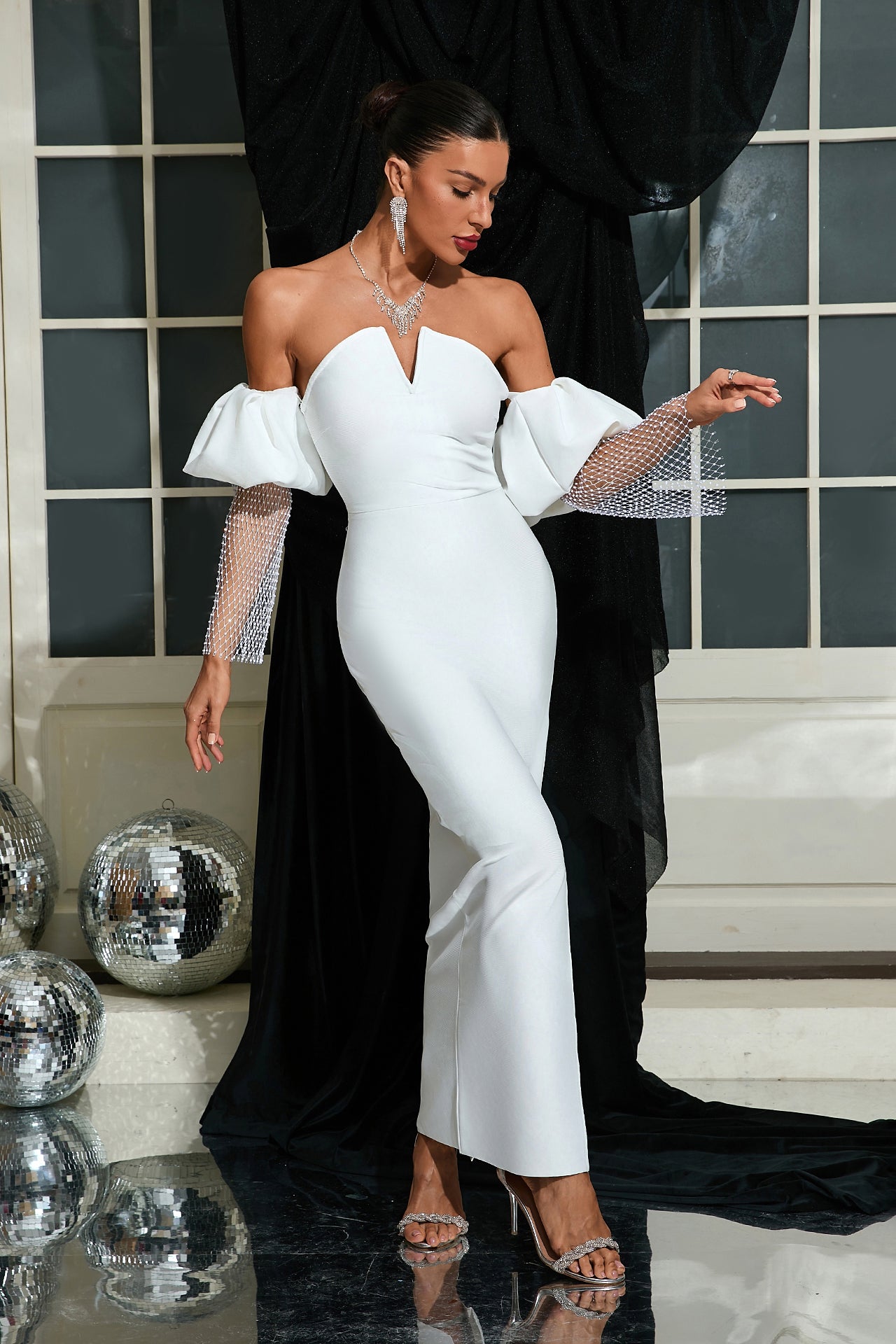 Ilaria Off Shoulder Maxi Dress In White