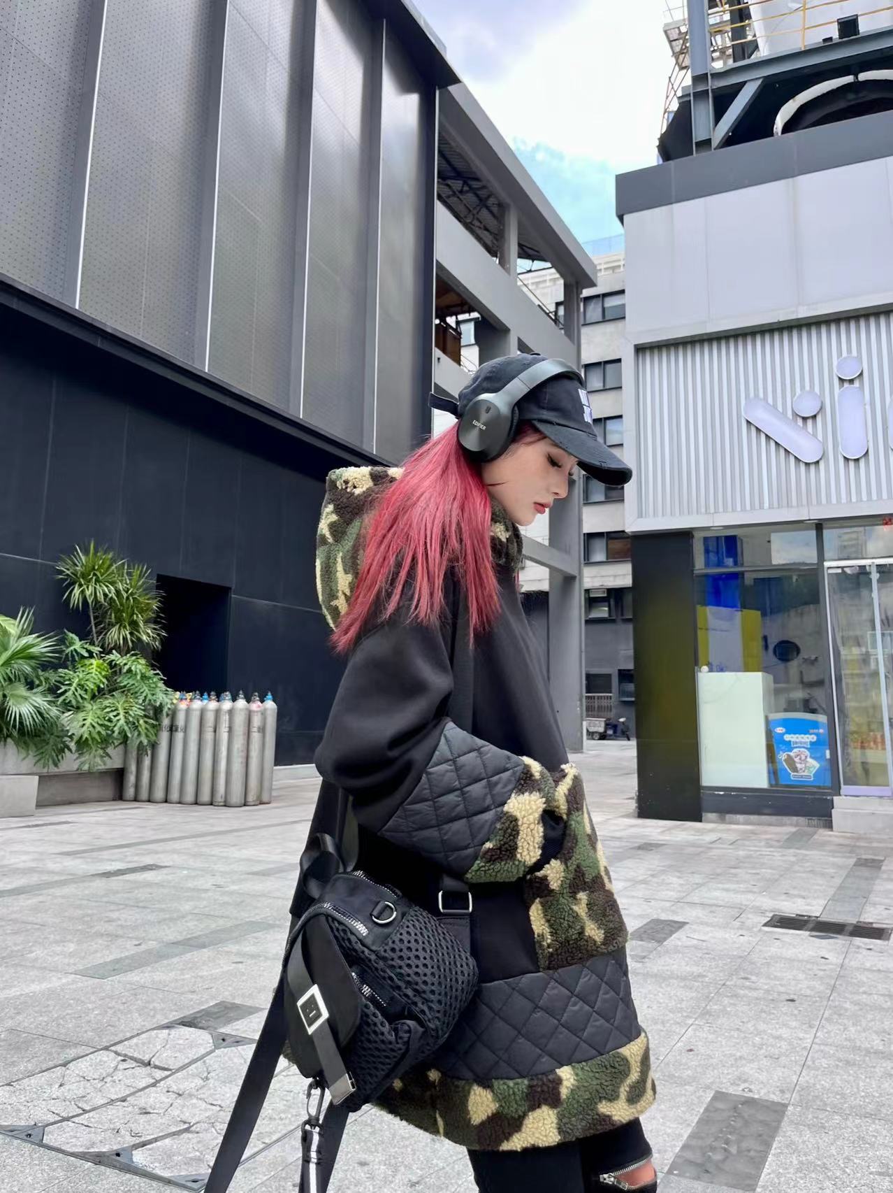 Special Splicing Thickened Camouflage Hooded Sweatshirt