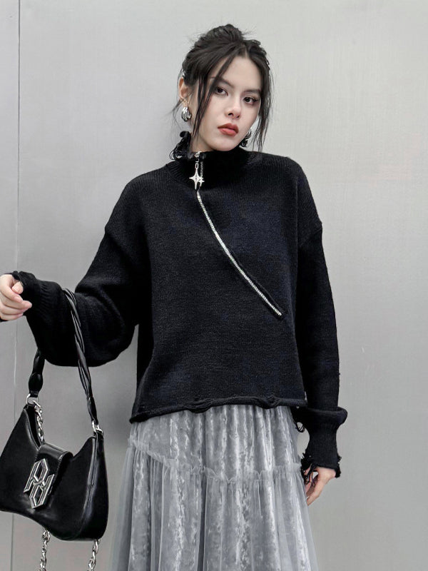 Simple Slant Zipper Turtleneck Sweater