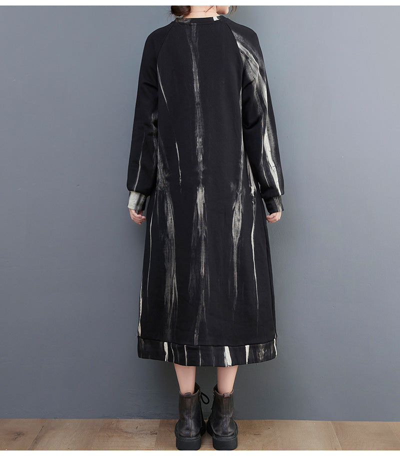 Loose Print Round Neck Long Sleeve Midi Dress