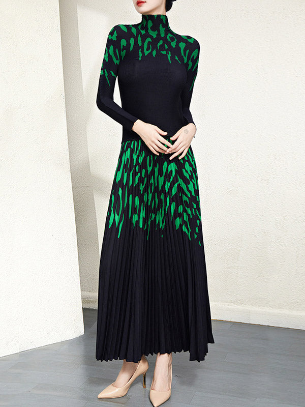 Long Sleeves Printed Mock Neck T-Shirt Top + Pleated A-Line Skirts Bottom Two Pieces Set