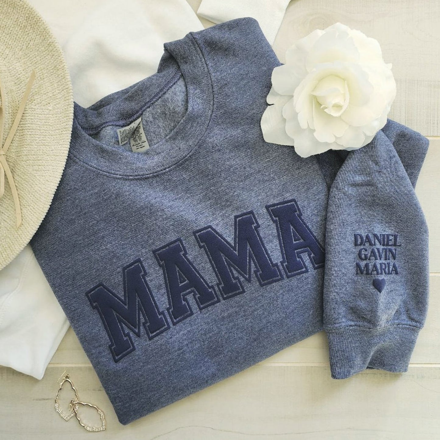 Mama Keepsake Sweatshirt with Puff .LetteringPersonalized Kid Names on Sleeve, Mama Sweater, New Mom Gift