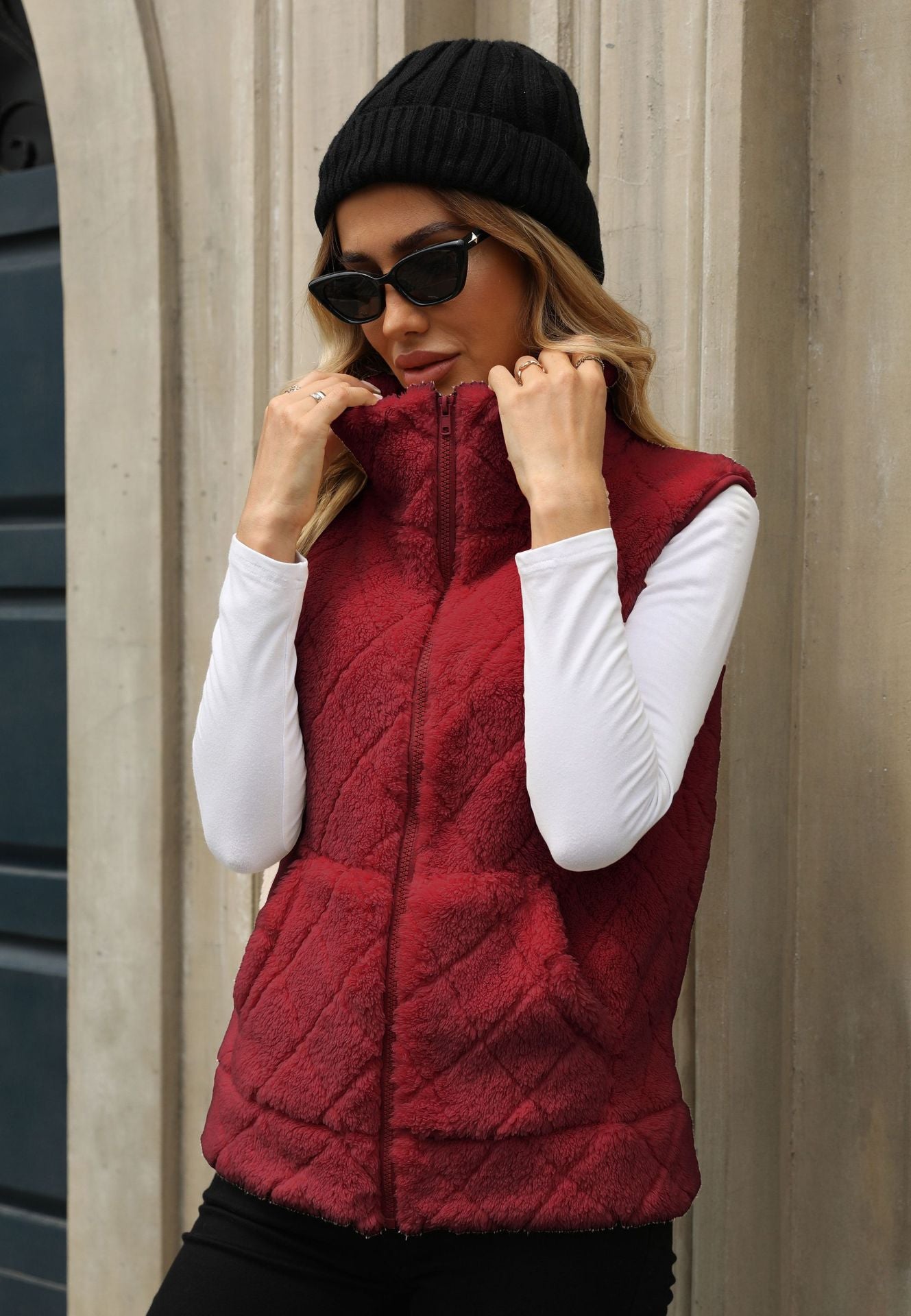 Women's clothing autumn and winter cardigan loose zip diamond lattice coat plush vest（2025）