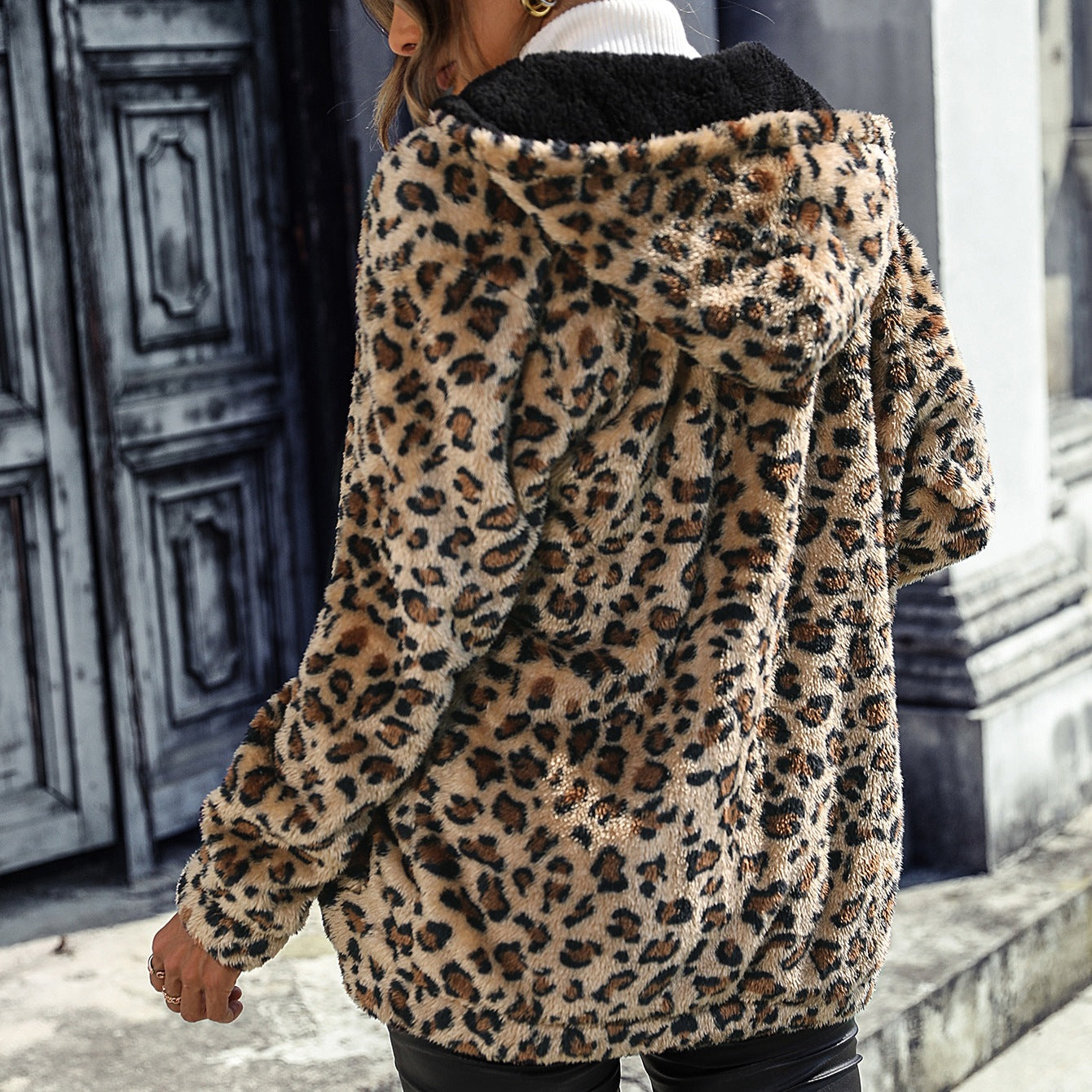 Women's leopard print stud for autumn and winter printed hooded loose zip plush cardigan jacket