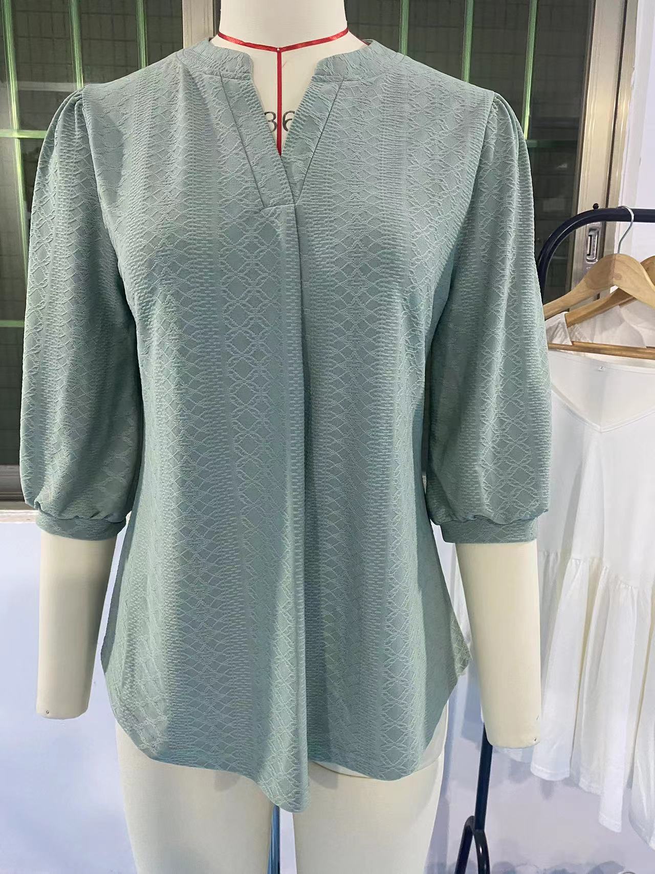 Autumn and Winter new solid color and V-neck jacquard 3/4 sleeve loose-fitting T-shirt top women