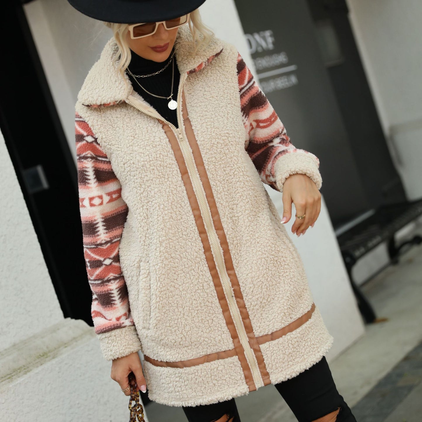 Women's cardigan particle color matching printing lapel long stitching zipper plush coat