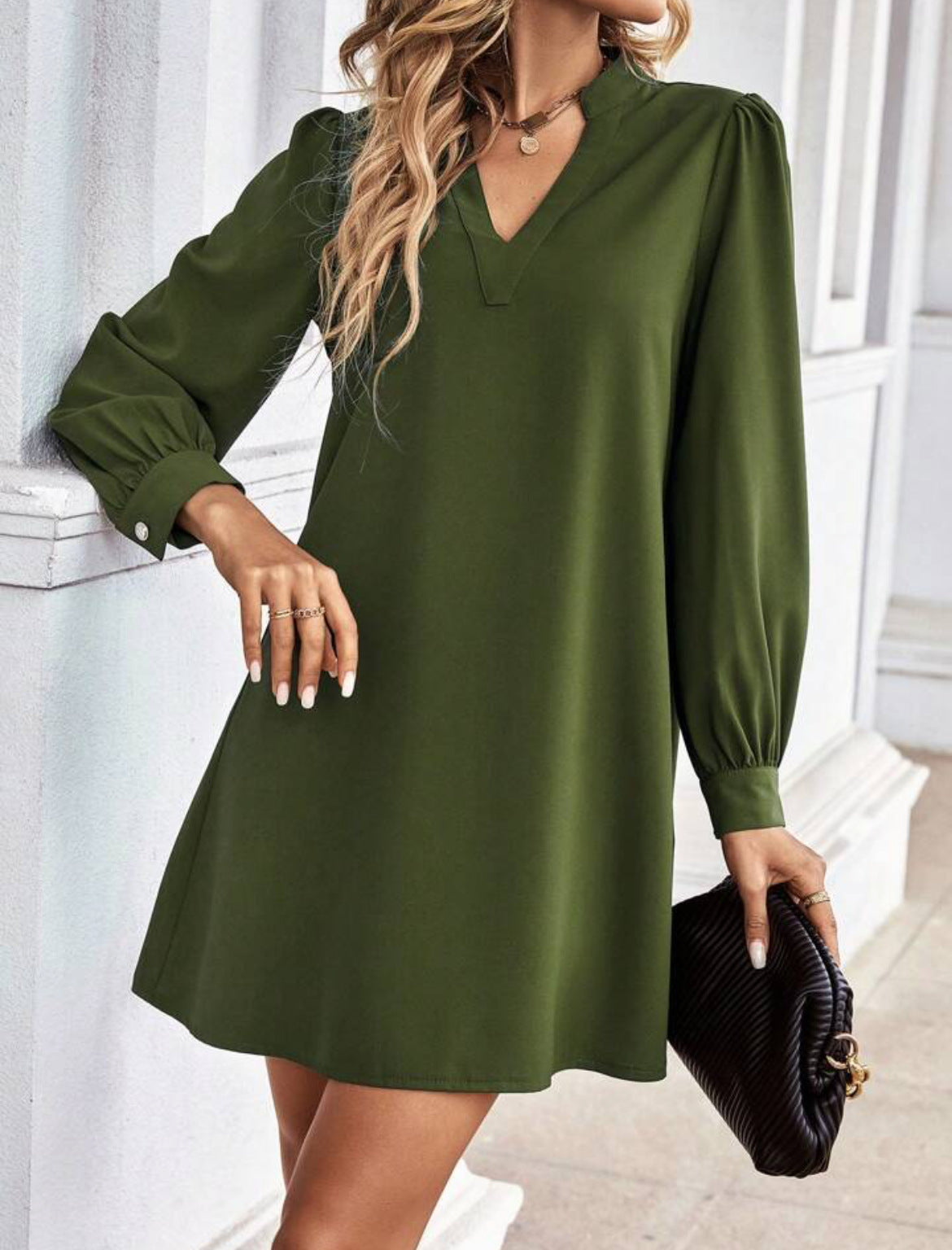 Solid color and V-neck loose long sleeve shirt dress