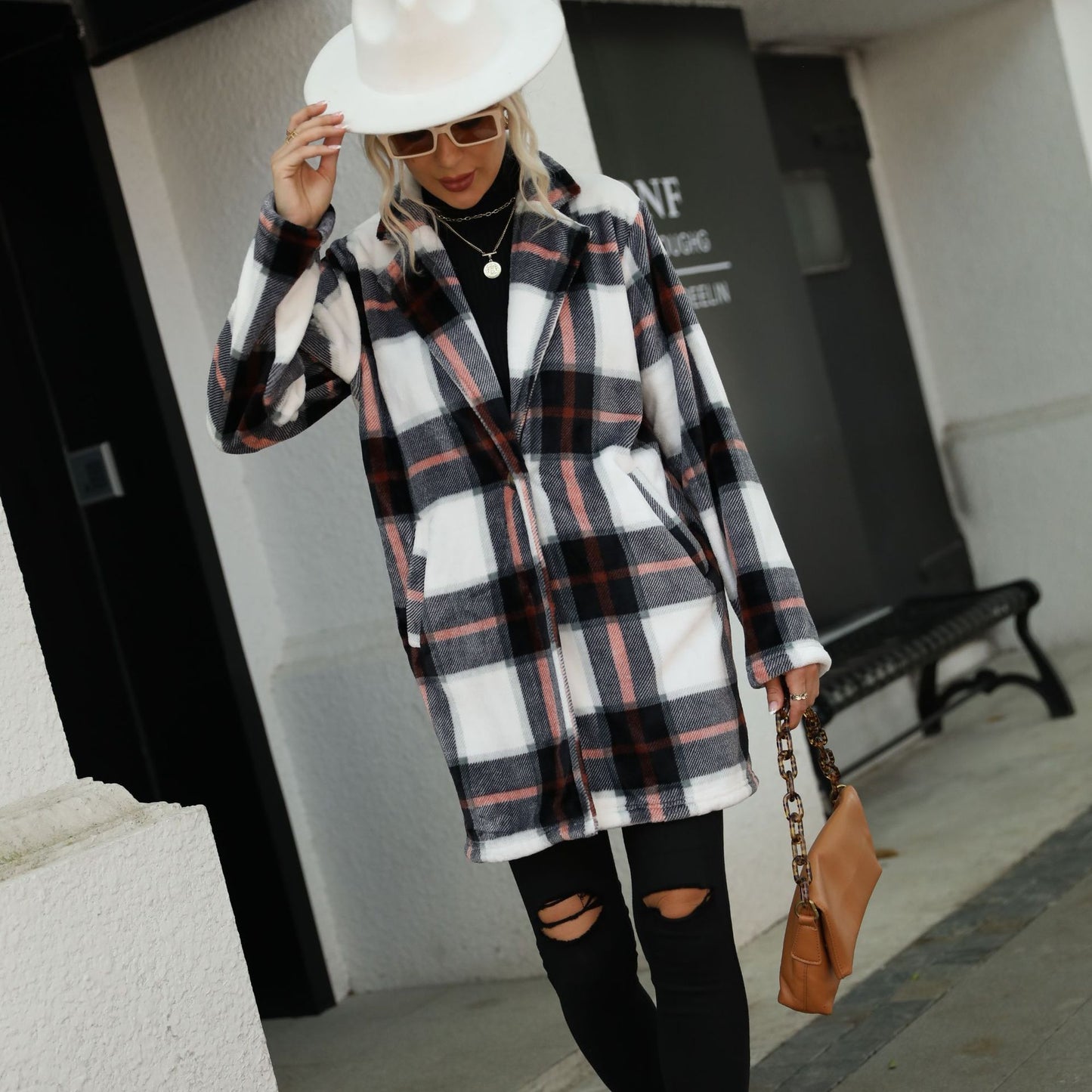 Women's long-sleeved suit collar button cardigan warm sable fur plaid wool coat