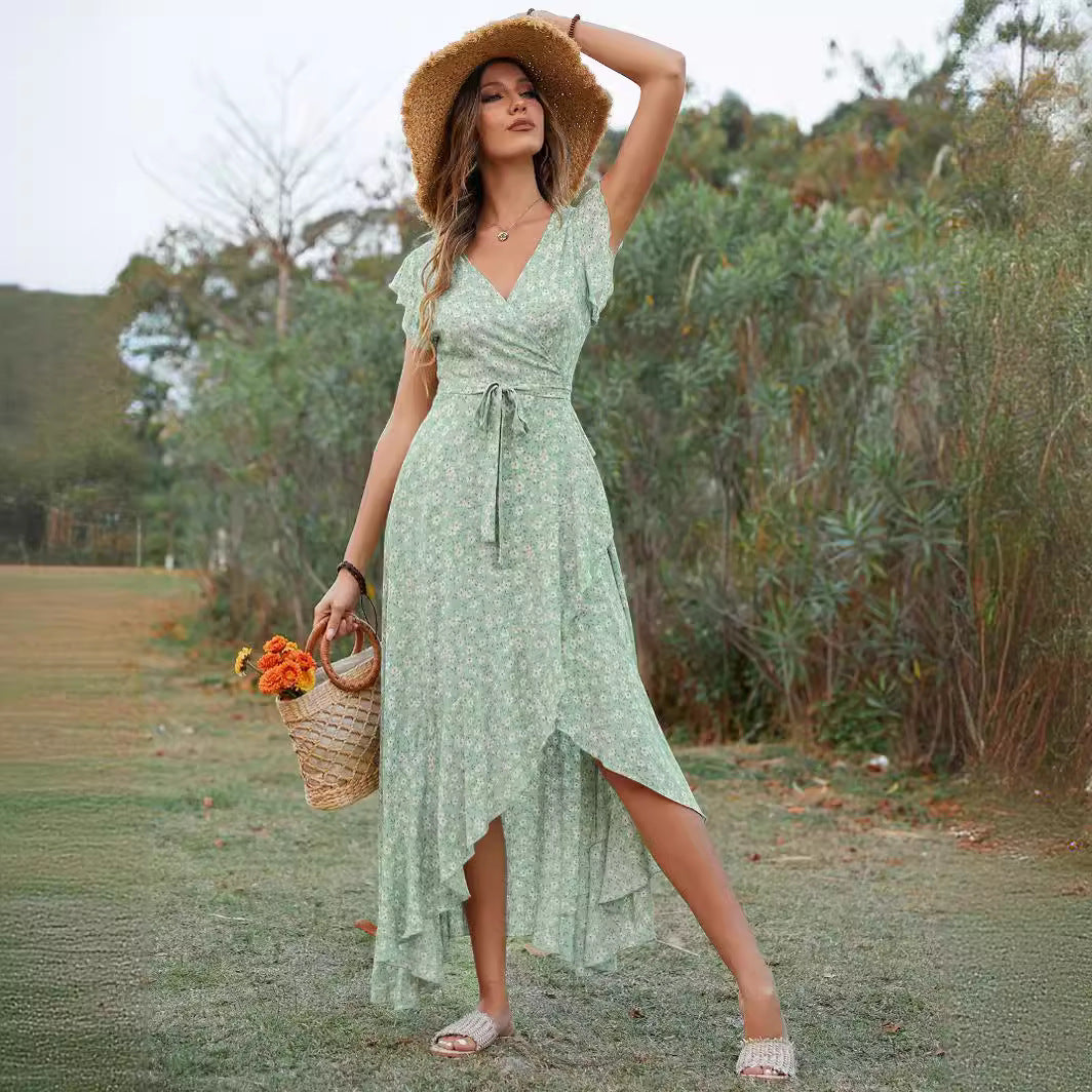 New V-neck bohemian vacation slim-fitting lace-up dress