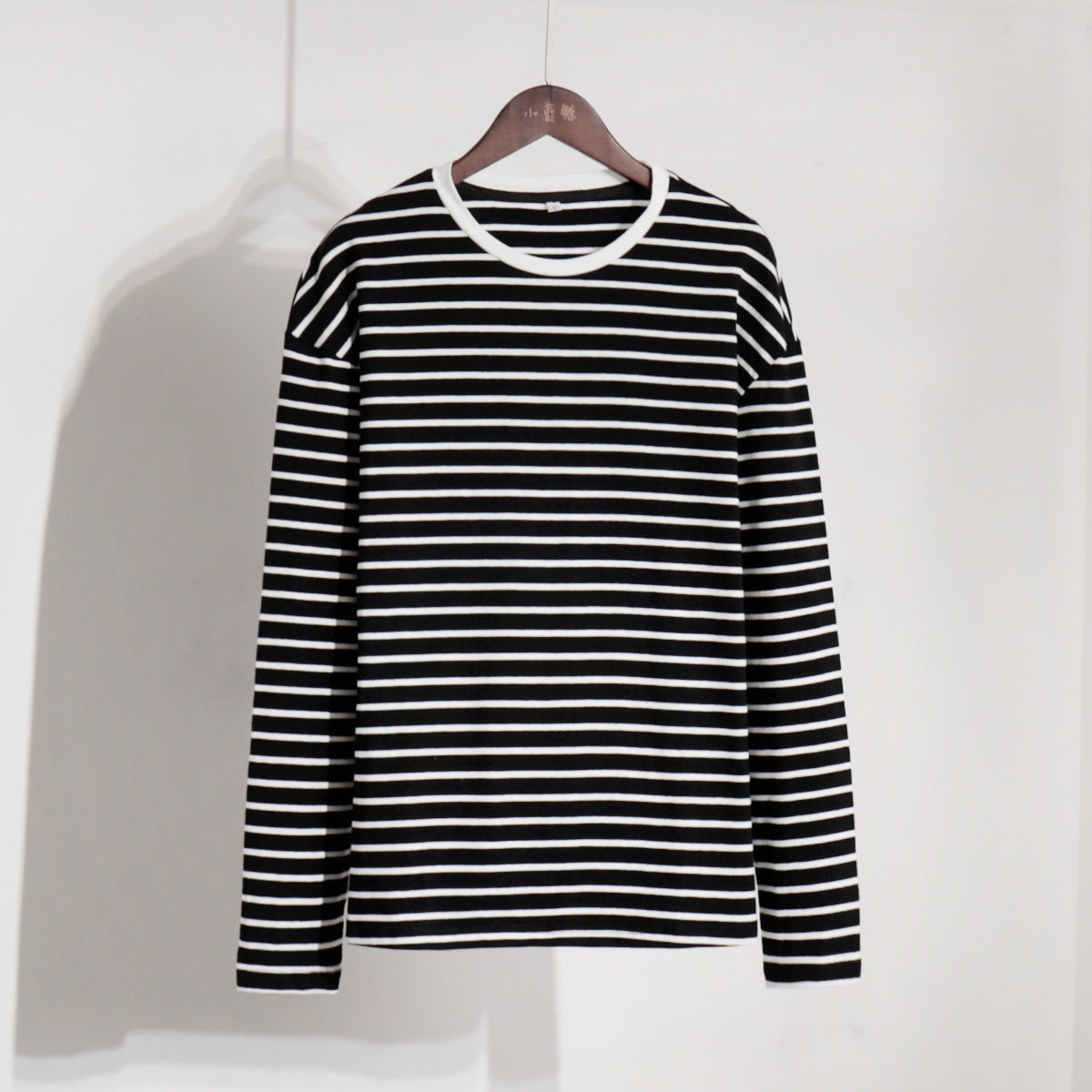 Long-sleeved striped T-shirt casual round neck cotton striped loose top