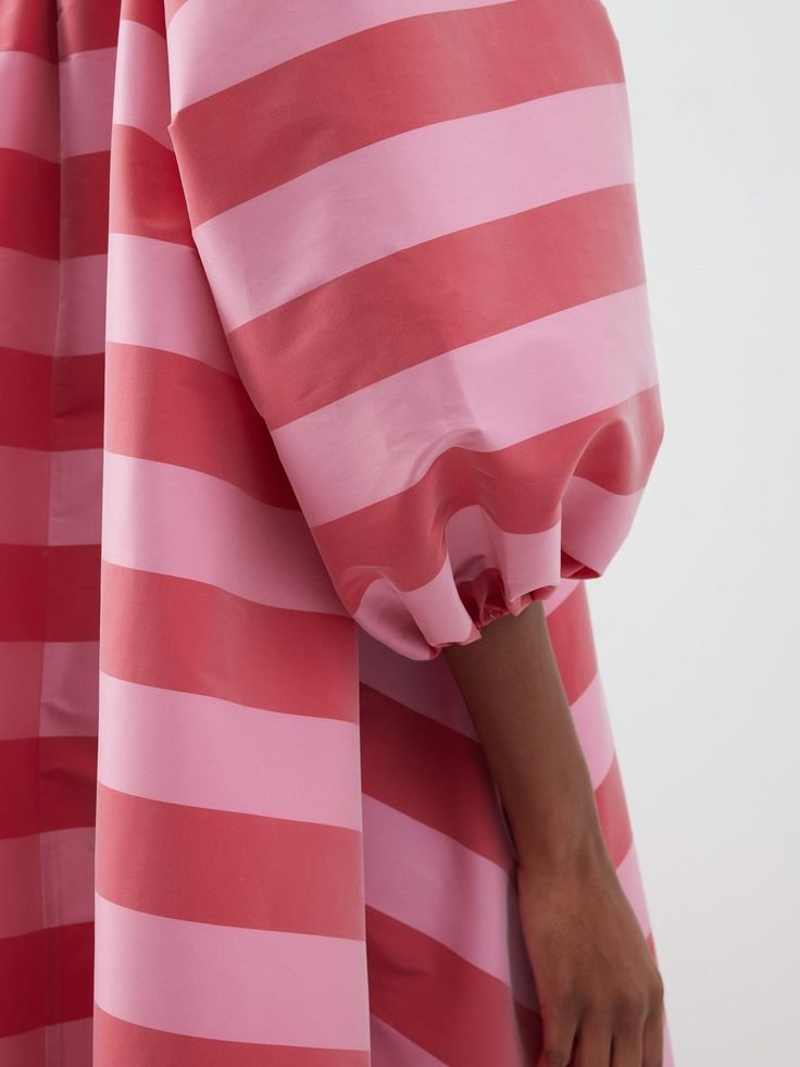 Elegant Striped Puff Sleeve Maxi Dress