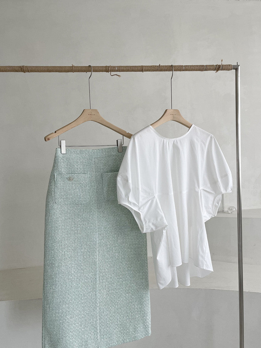 Elegant Round Neck Solid Color Loose Lantern Sleeve Shirt