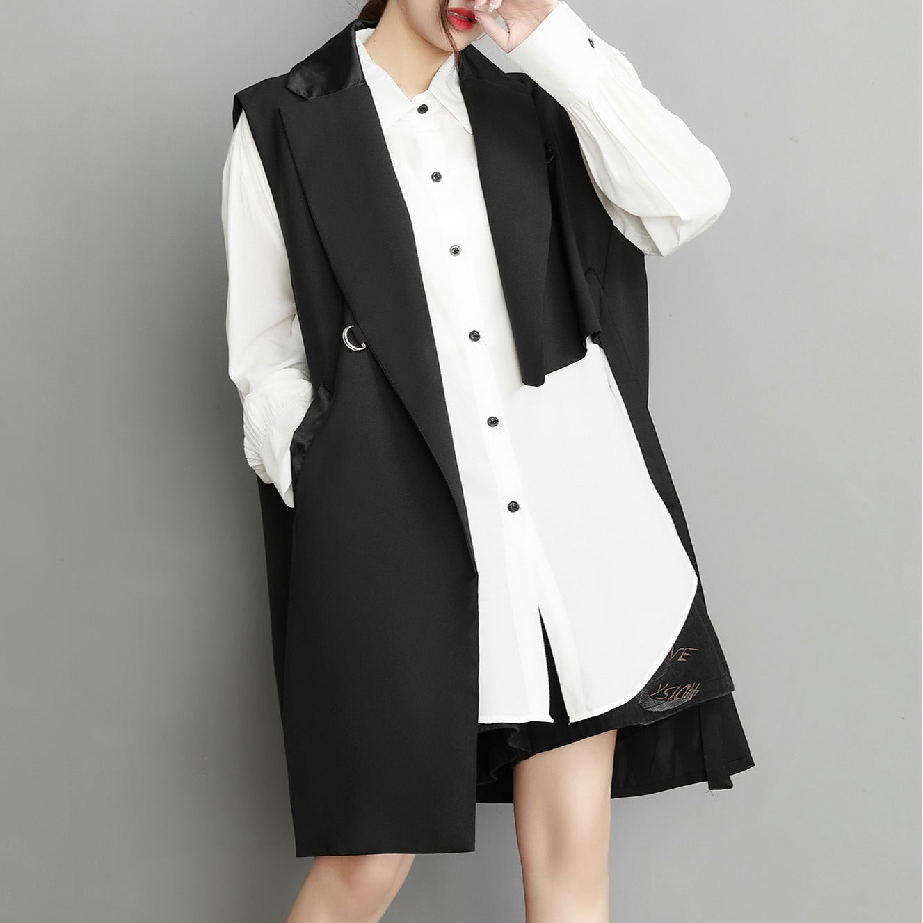 Personalized Black Sleeveless Vest