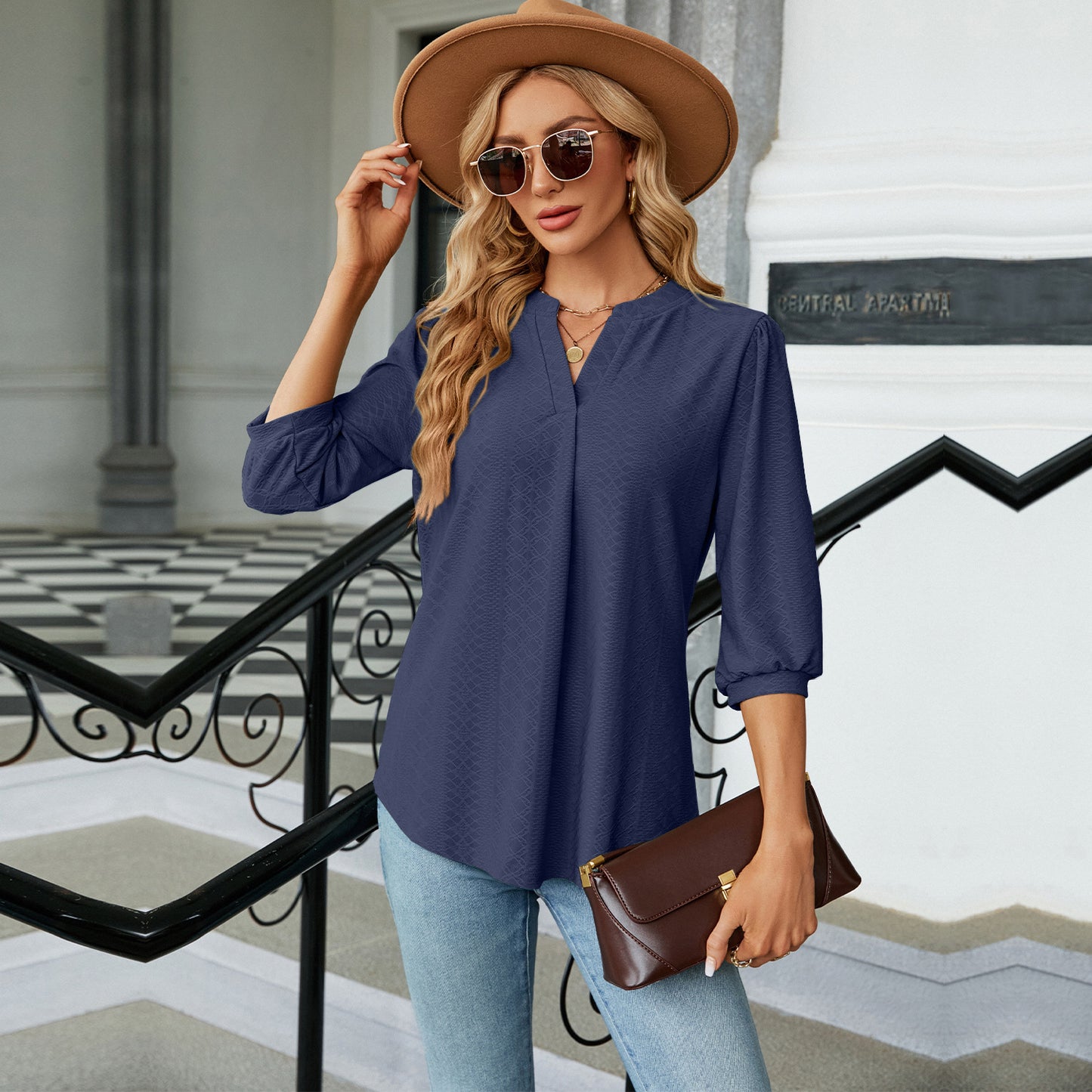 Autumn and Winter new solid color and V-neck jacquard 3/4 sleeve loose-fitting T-shirt top women