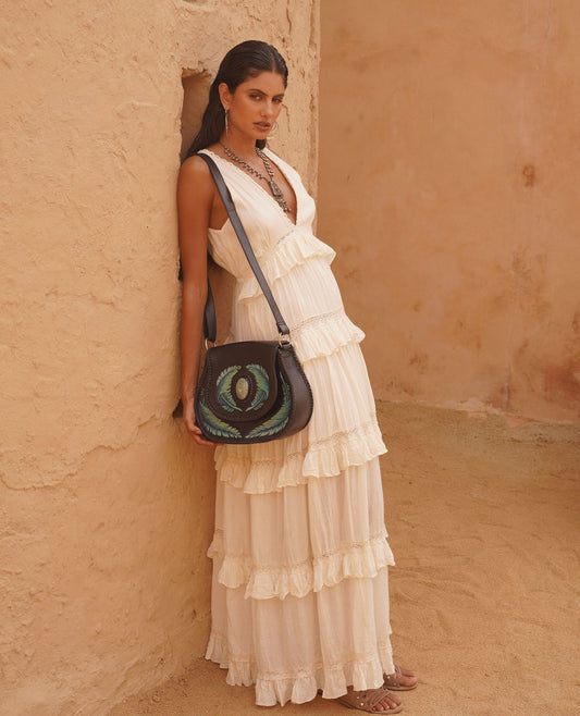 Ladies' sleeveless white cake dress