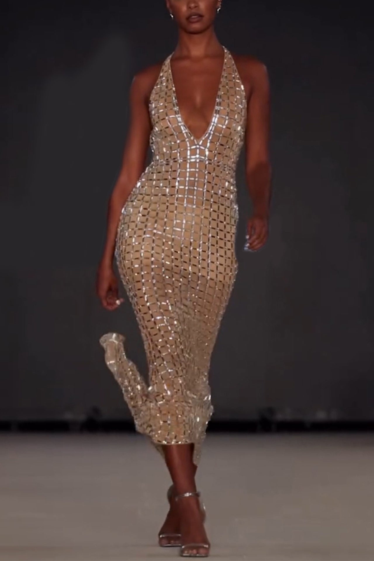 Roxana Halterneck Backless Maxi Dress