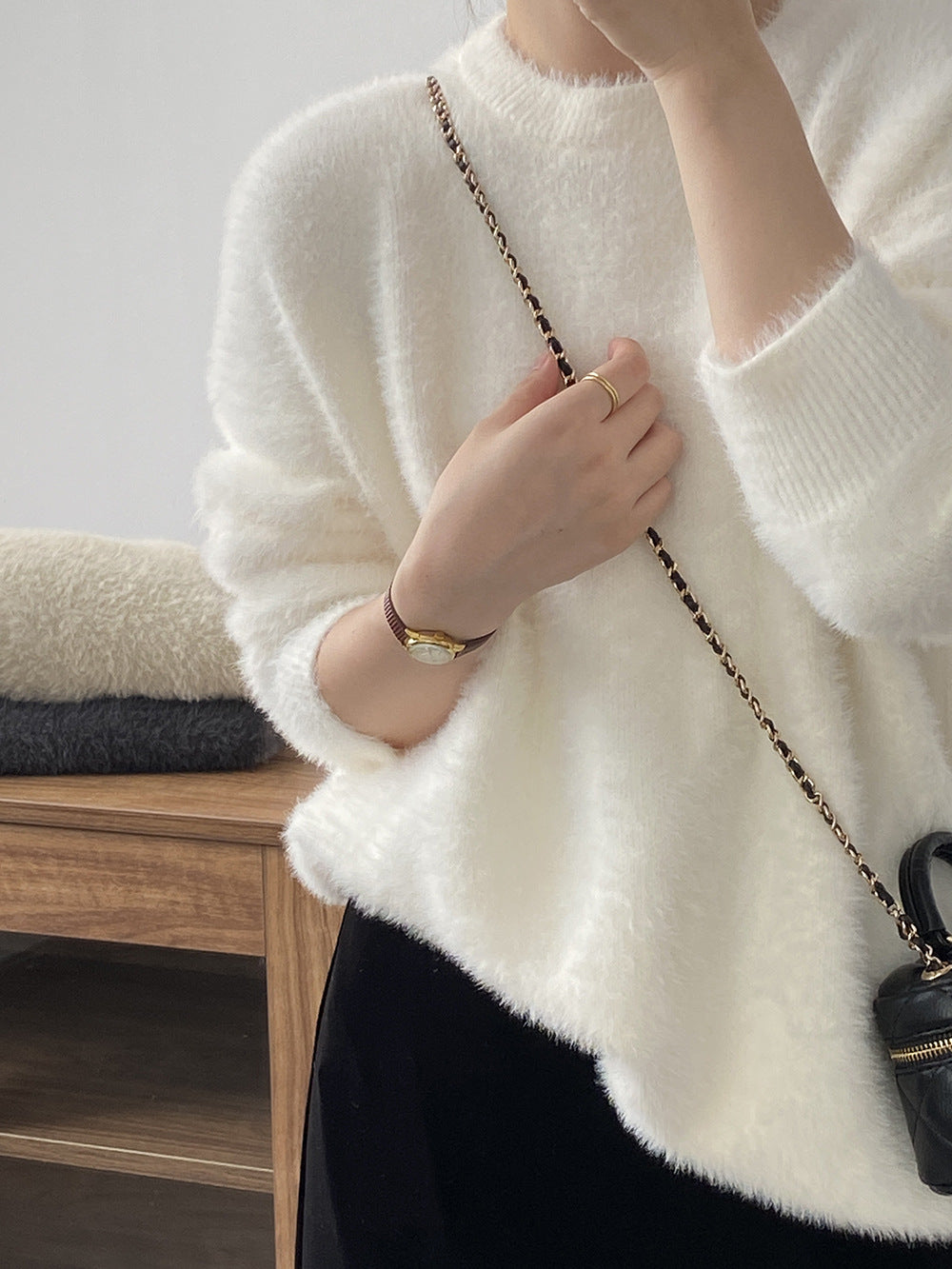 Simple Solid Color Velvet Long Sleeve Sweater