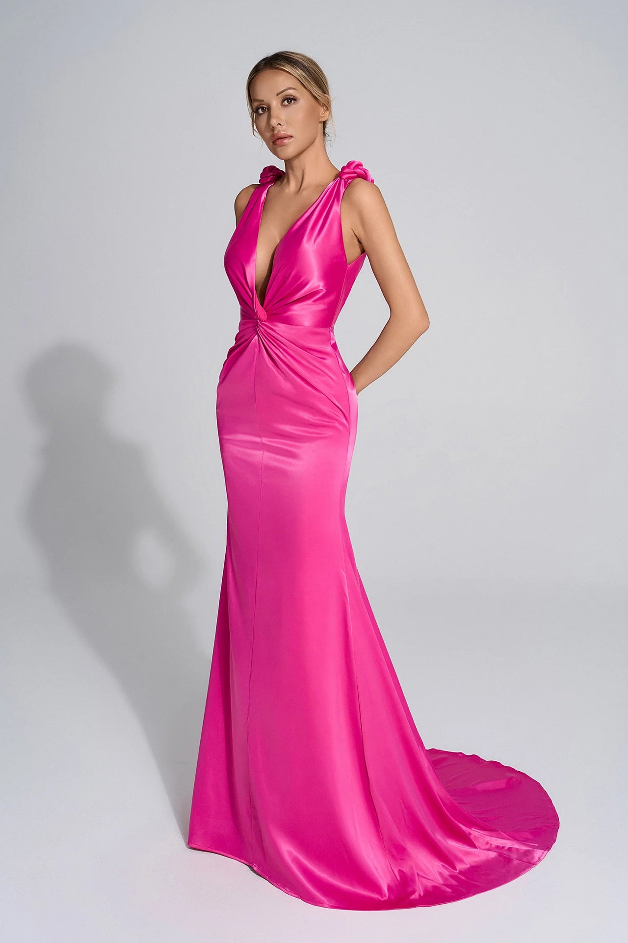 Elysia Sleeveless Maxi Dress