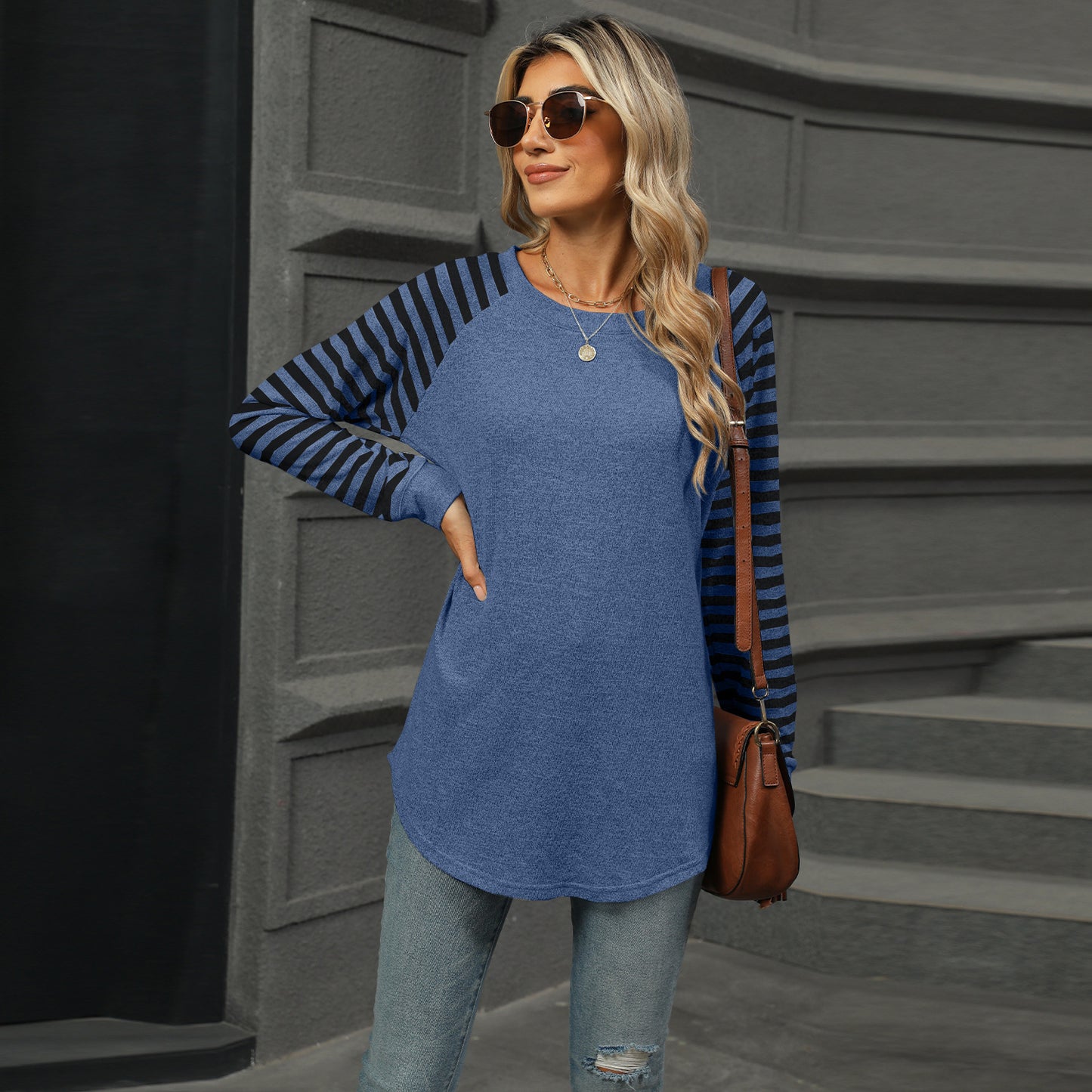 New contrast color striped patchwork round neck long-sleeved T-shirt dovetail top for women