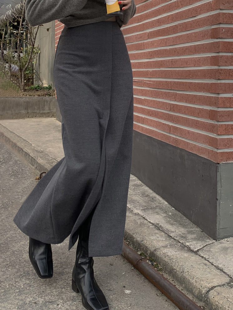 Effortless Slit Maxi Skirt