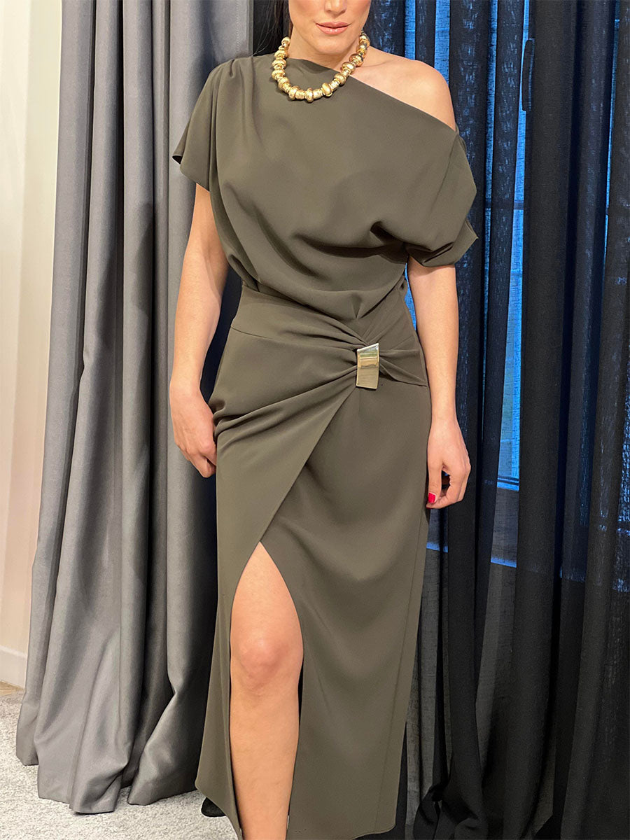Off-shoulder slit elegant dress