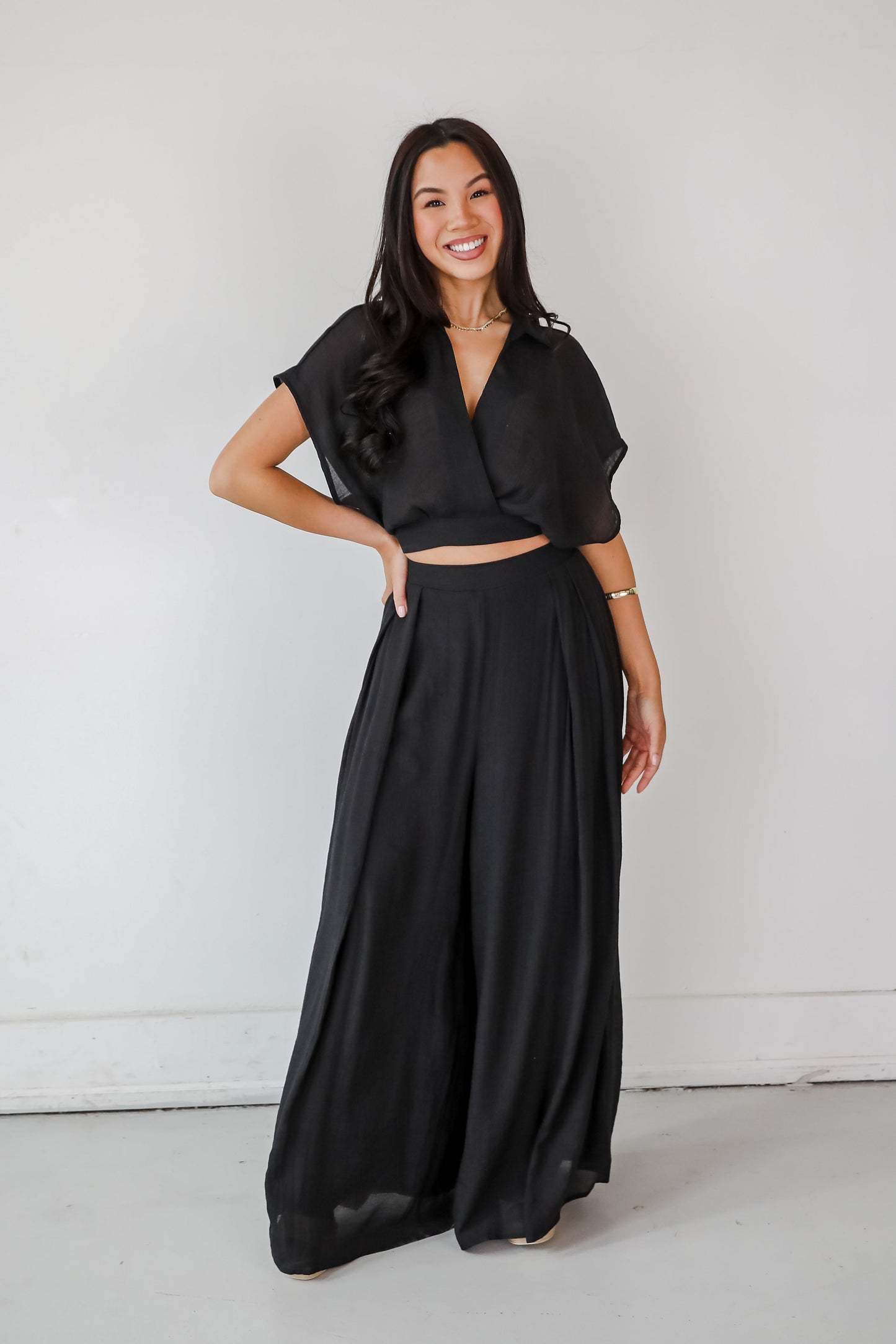 Delightful Direction Black Cropped Blouse - DU DEAL