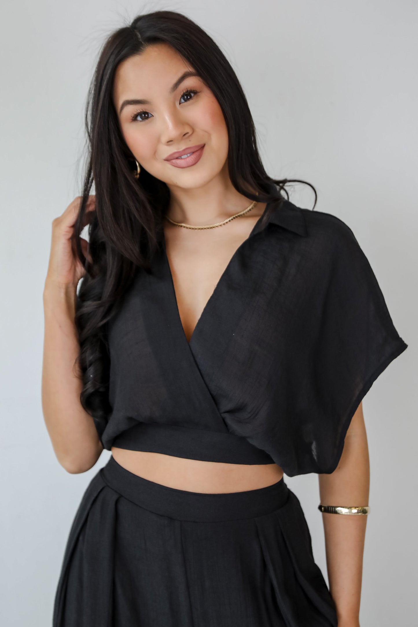 Delightful Direction Black Cropped Blouse - DU DEAL