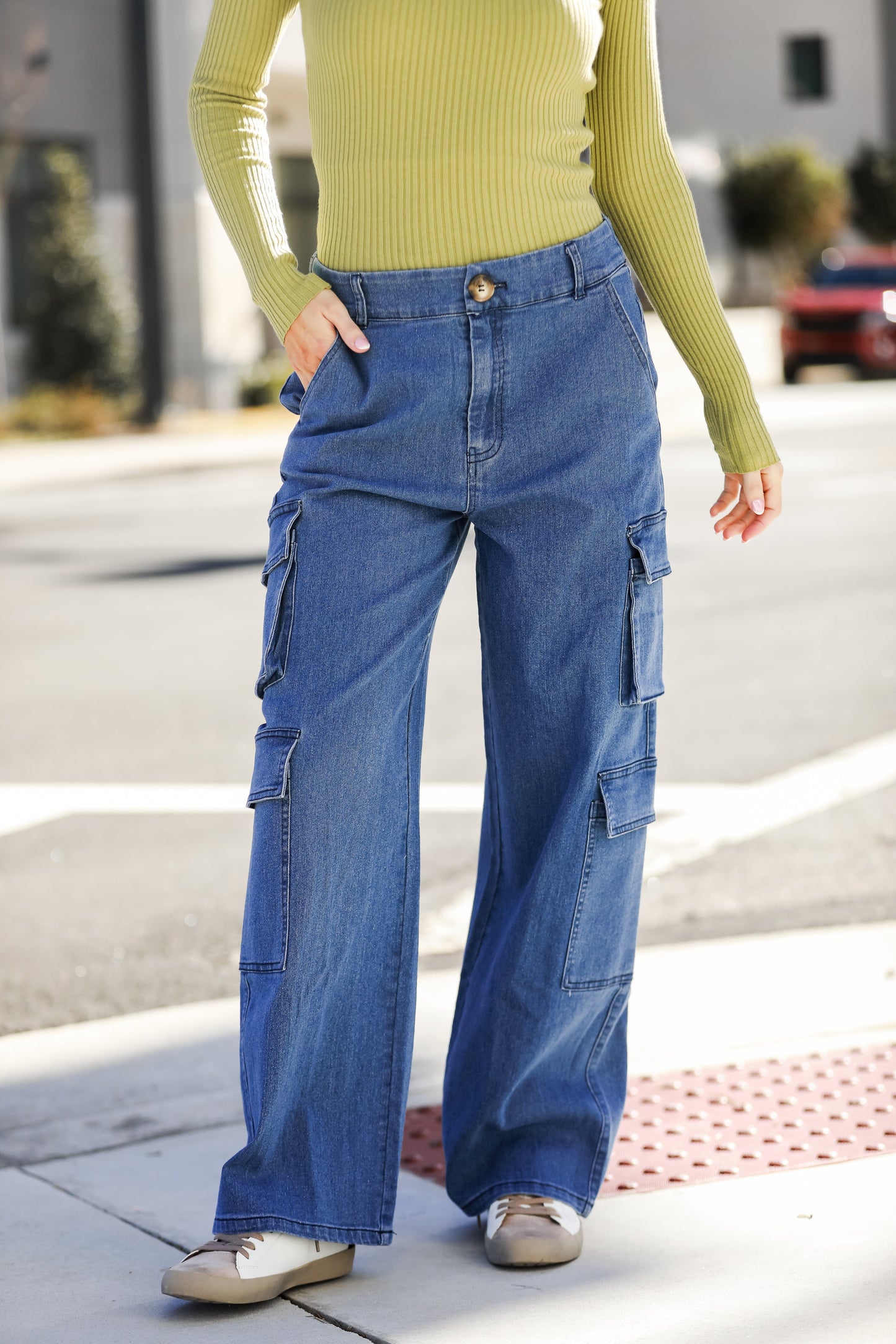 FINAL SALE - Cool Influence Medium Wash Cargo Jeans