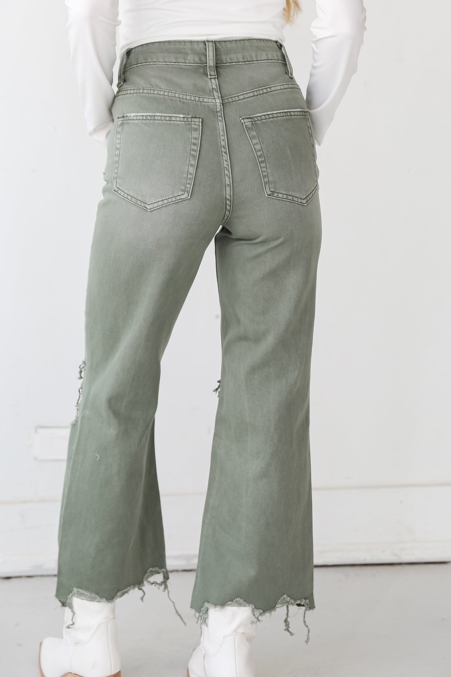 FINAL SALE - Leslie Army Green 90s Vintage Crop Flare Jeans